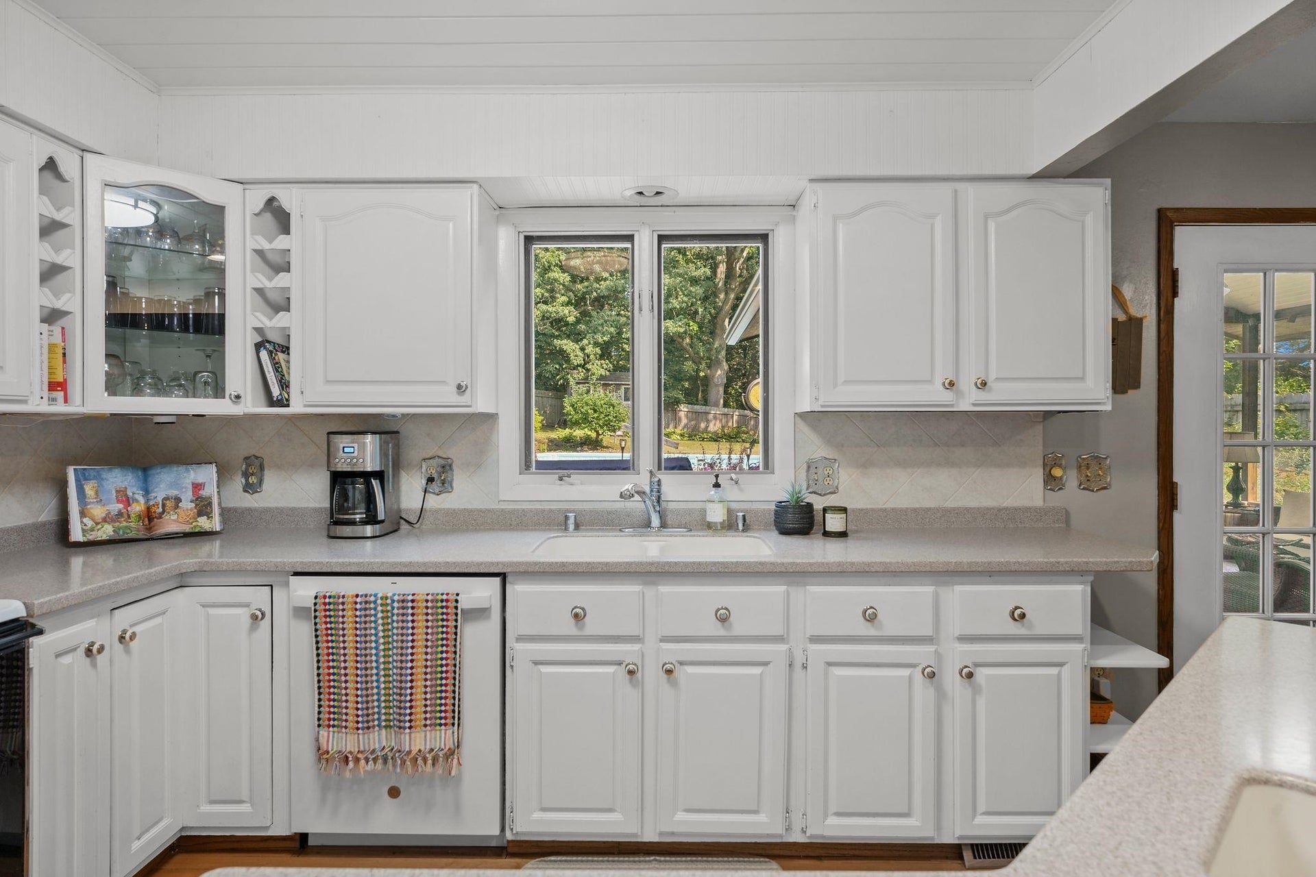 6211 Indian Mound Drive, McFarland, WI 53558