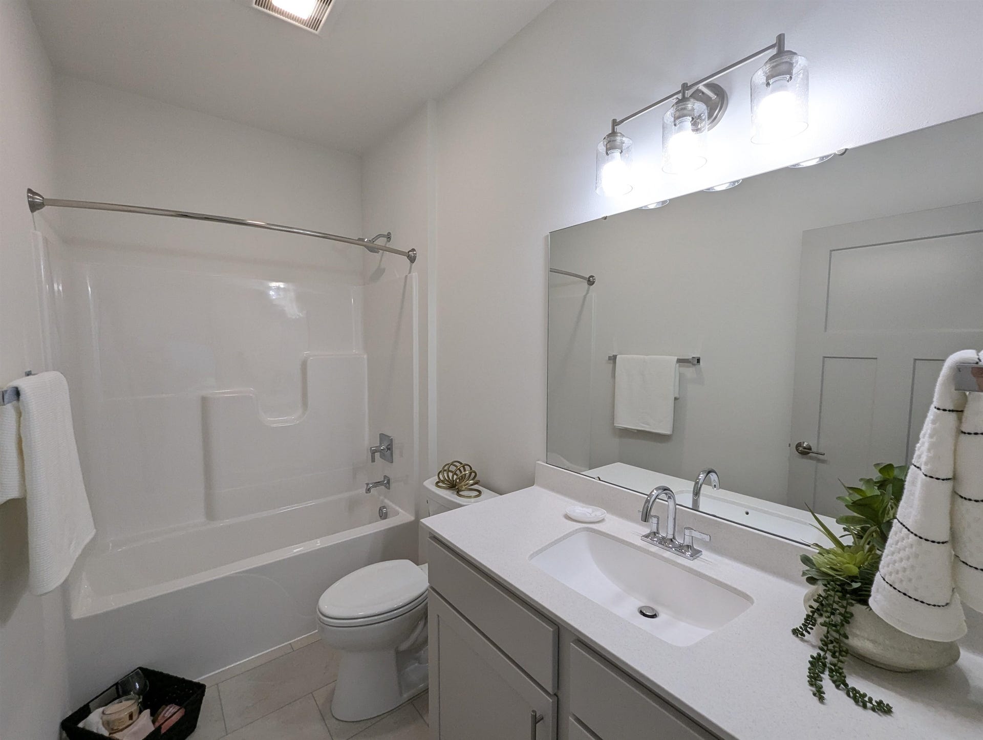 6679 Redpoll Road, Middleton, WI 53562