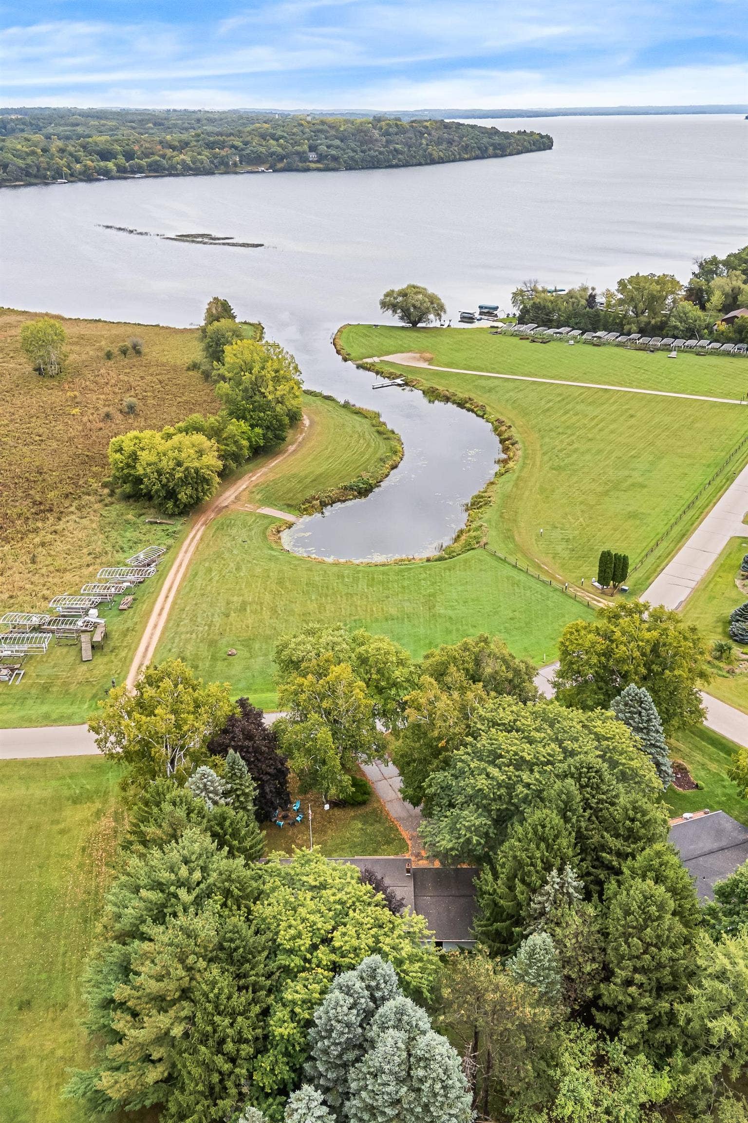 W3141 Bay Road, Brooklyn, WI 54941