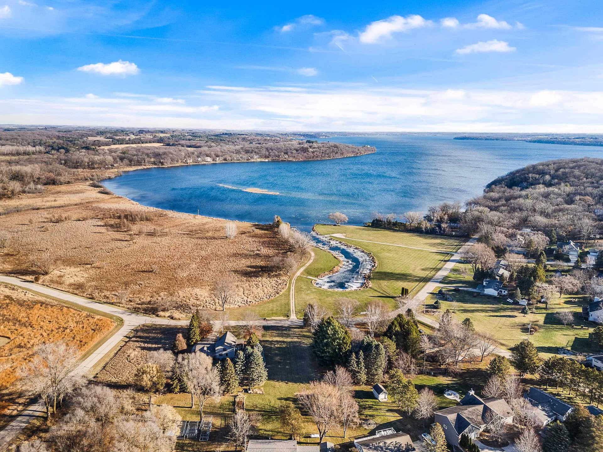 W3141 Bay Road, Brooklyn, WI 54941