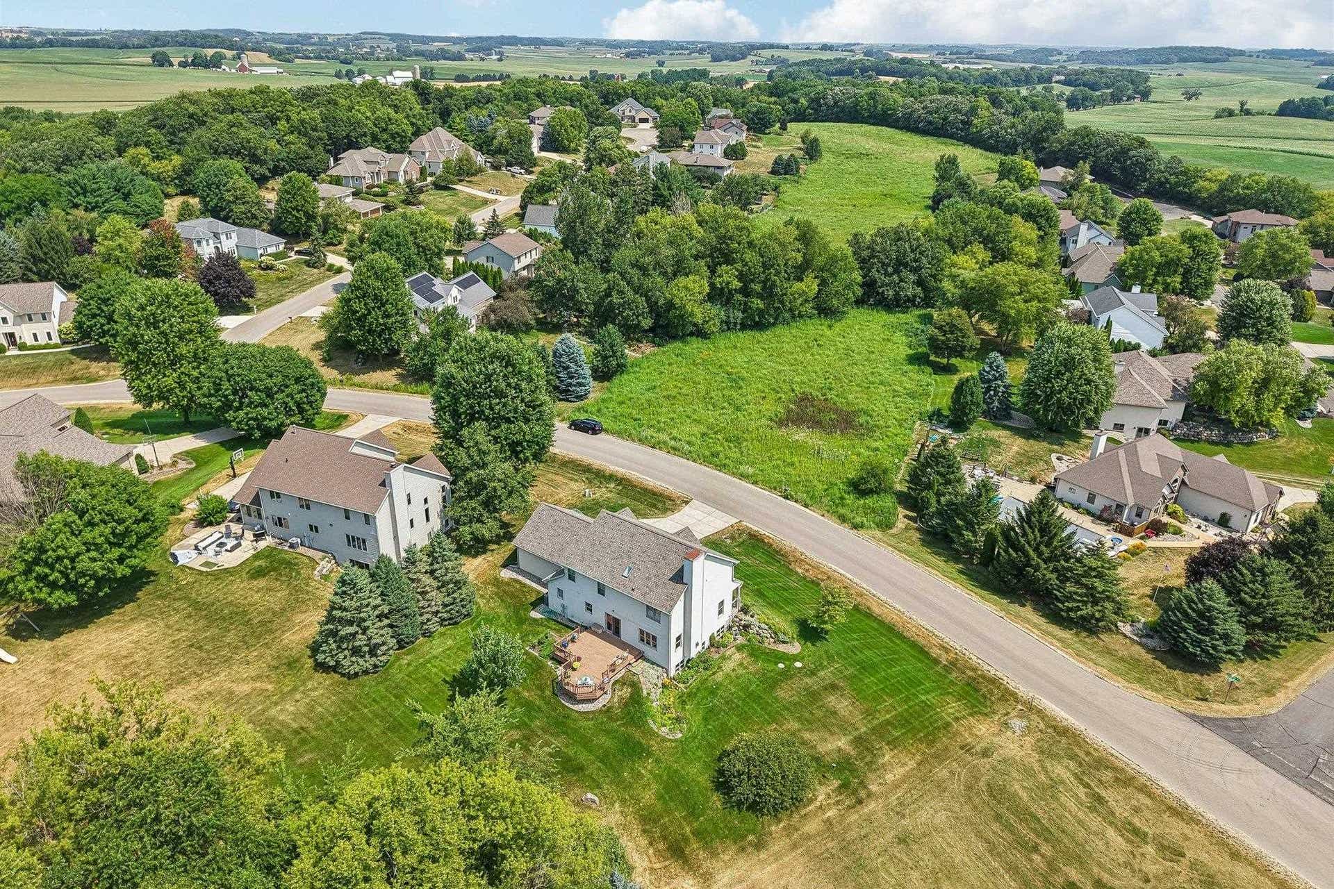 8437 Ellington Way, Middleton, WI 53562