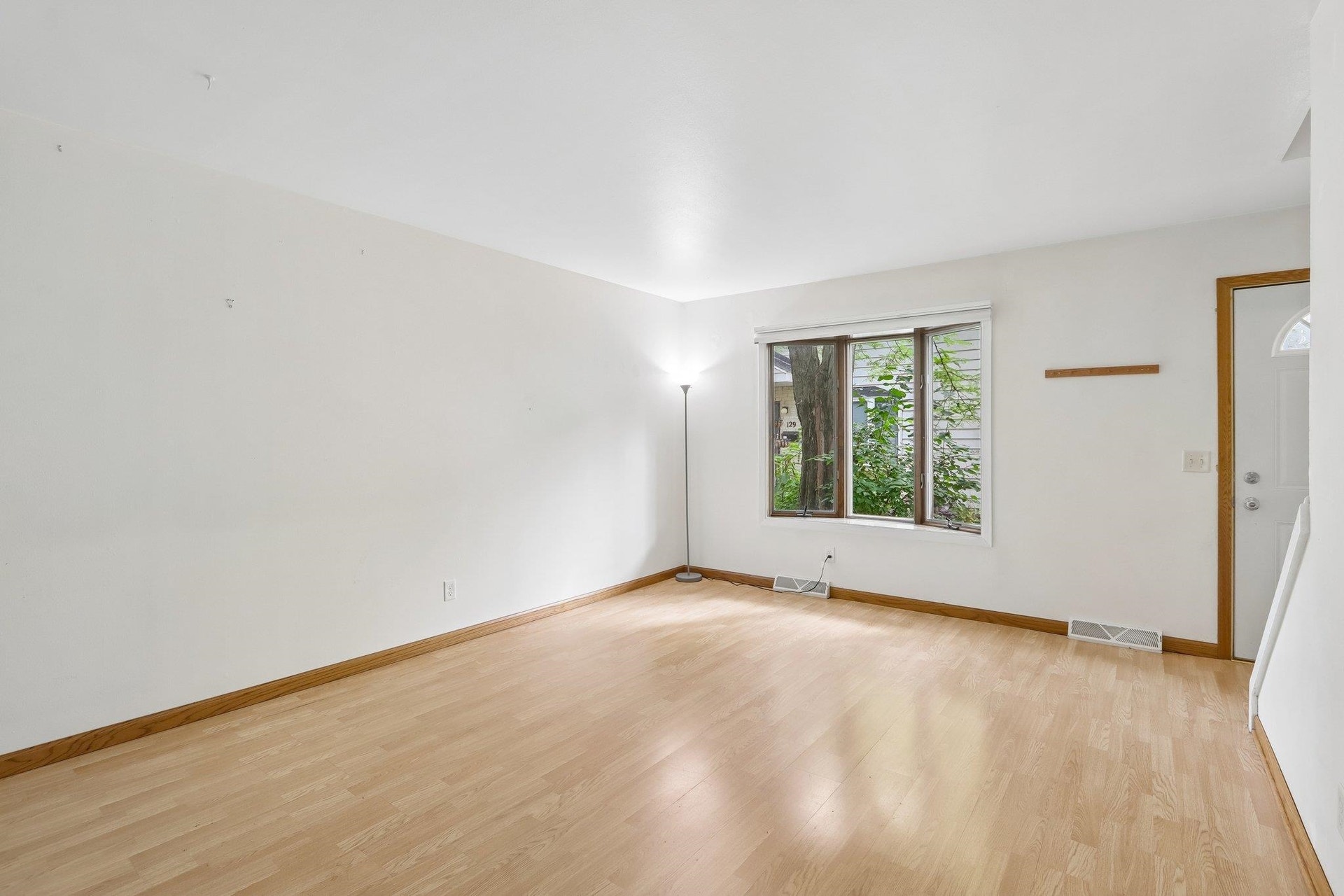95 S Lakewood Gardens Lane, Madison, WI 53704