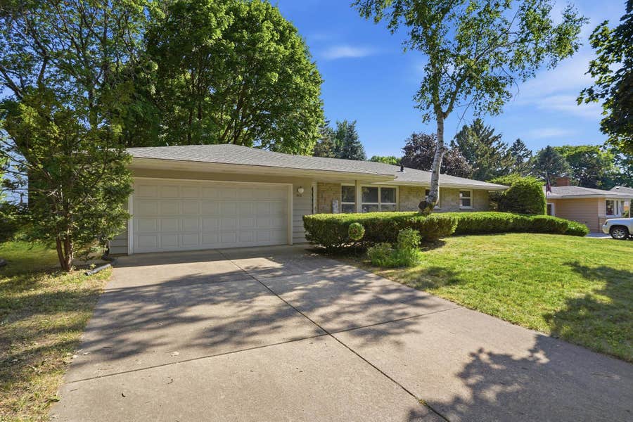 Property photo for 1913 Windom Way, Madison, WI