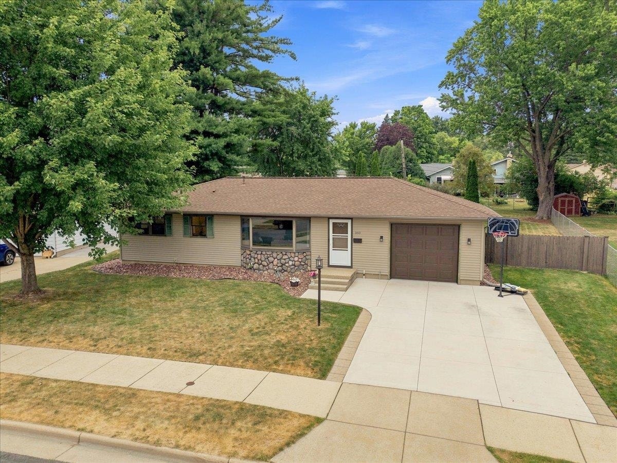 350 E Kohler Street, Sun Prairie, WI 53590