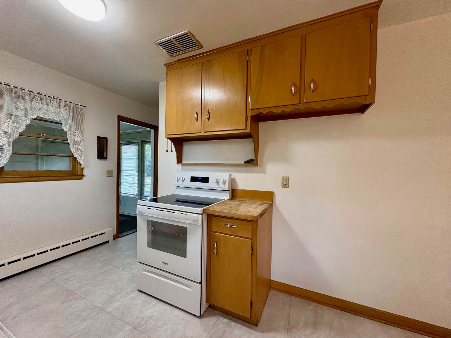 517 East Street, Stoughton, WI 53589