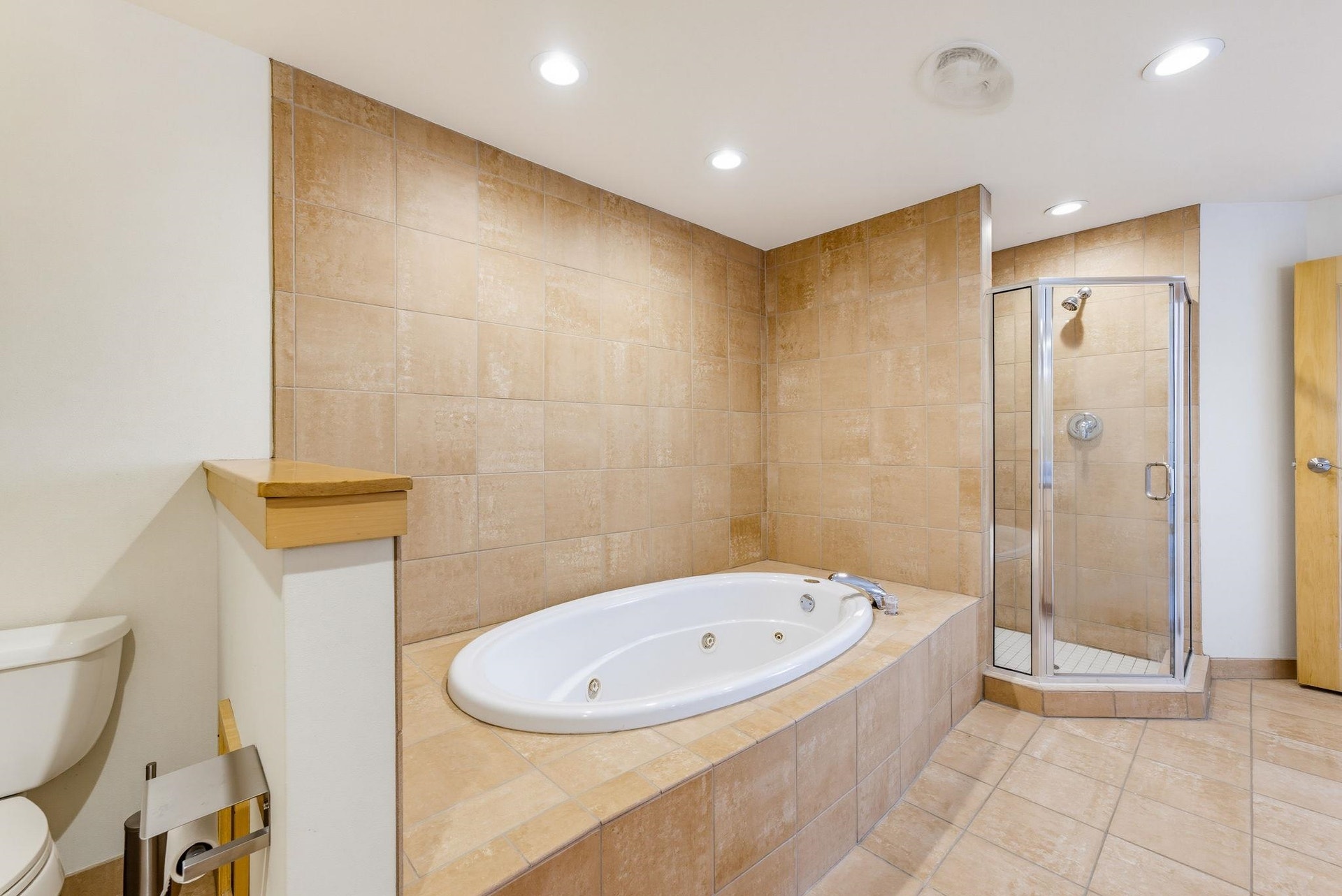 741 N Milwaukee Street, #203, Milwaukee, WI 53202