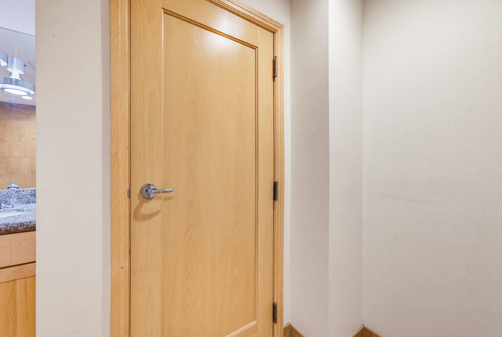 741 N Milwaukee Street, #203, Milwaukee, WI 53202
