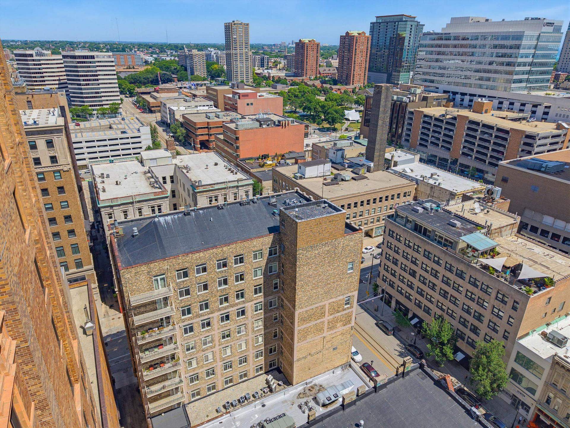741 N Milwaukee Street, #203, Milwaukee, WI 53202