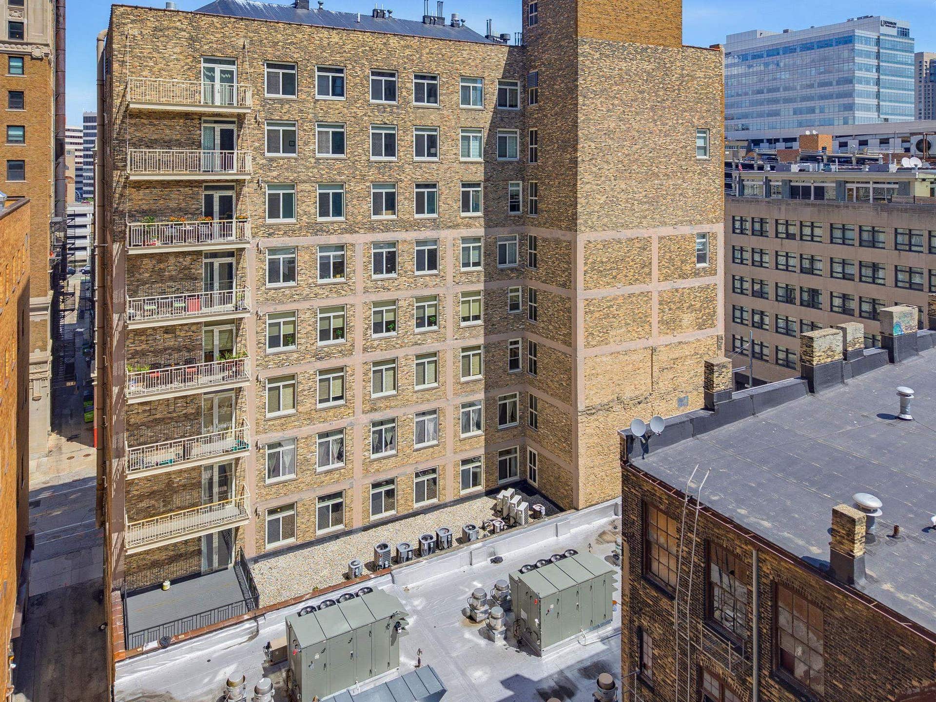741 N Milwaukee Street, #203, Milwaukee, WI 53202