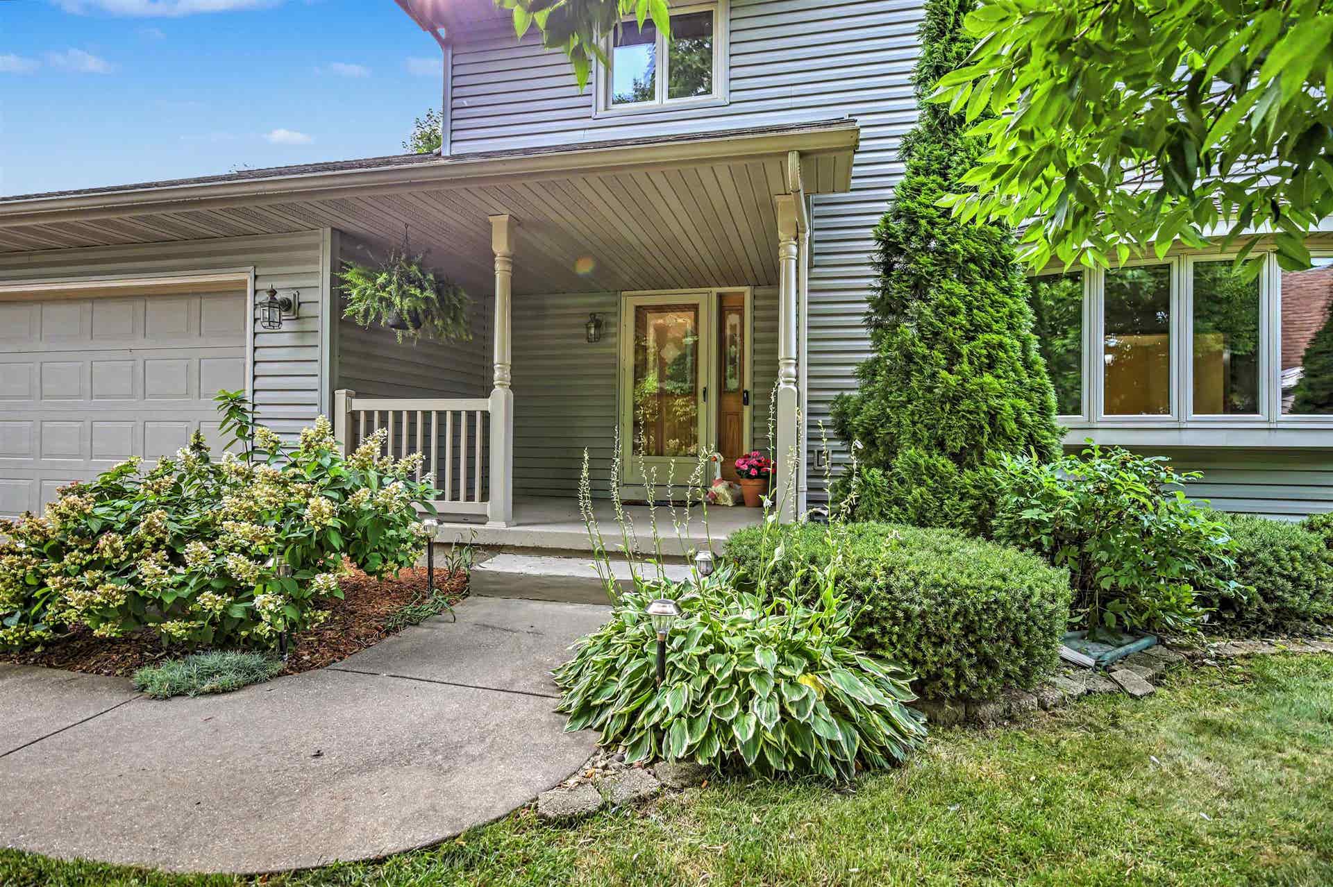 2524 Carriedale Court, Fitchburg, WI 53711
