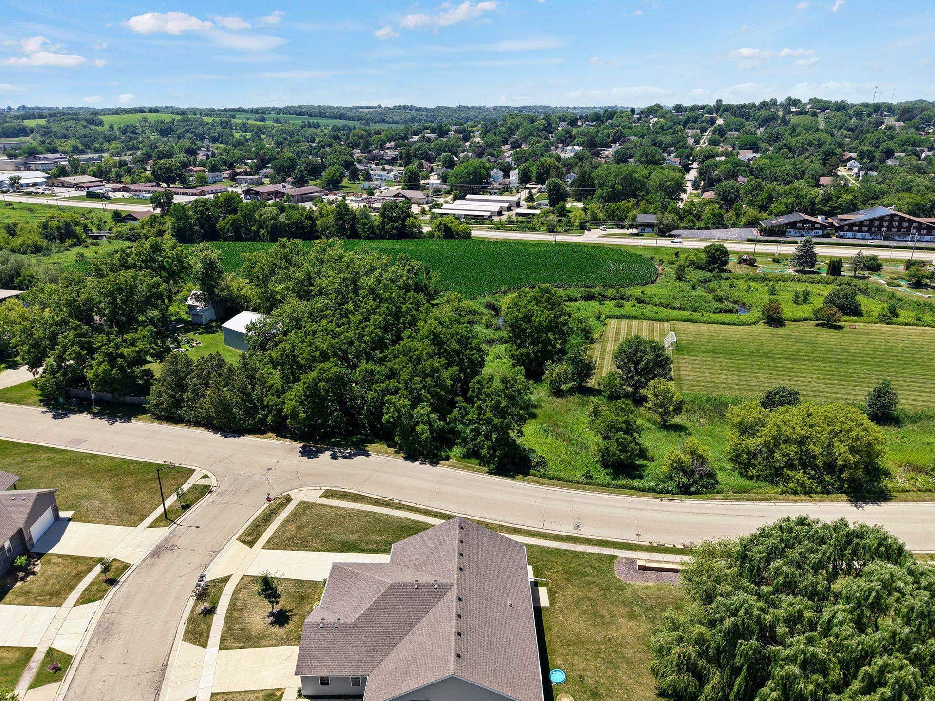 167 Valle Tell Drive, New Glarus, WI 53574