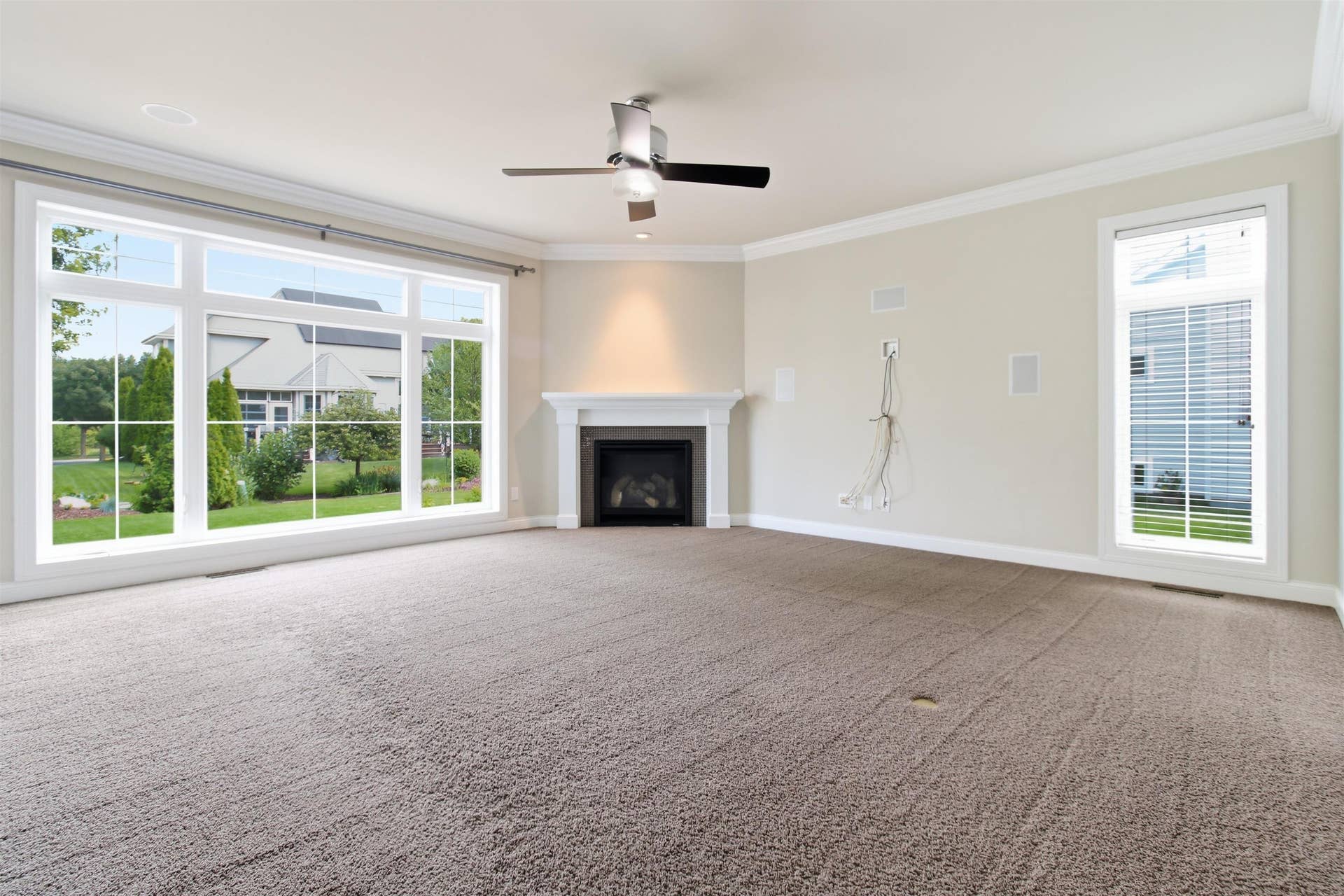 709 Pleasant Valley Parkway, Waunakee, WI 53597