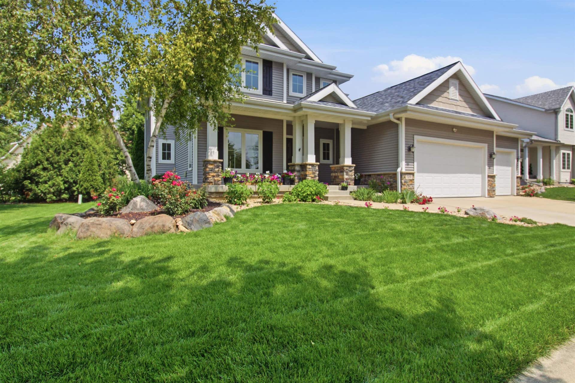 709 Pleasant Valley Parkway, Waunakee, WI 53597