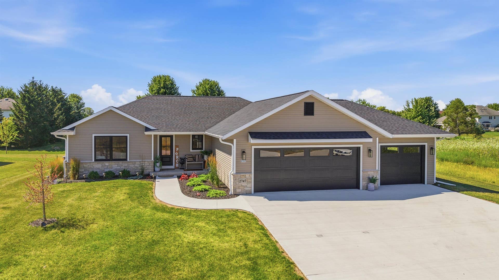 2747 Stonebrook Drive, Sheboygan, WI 53081