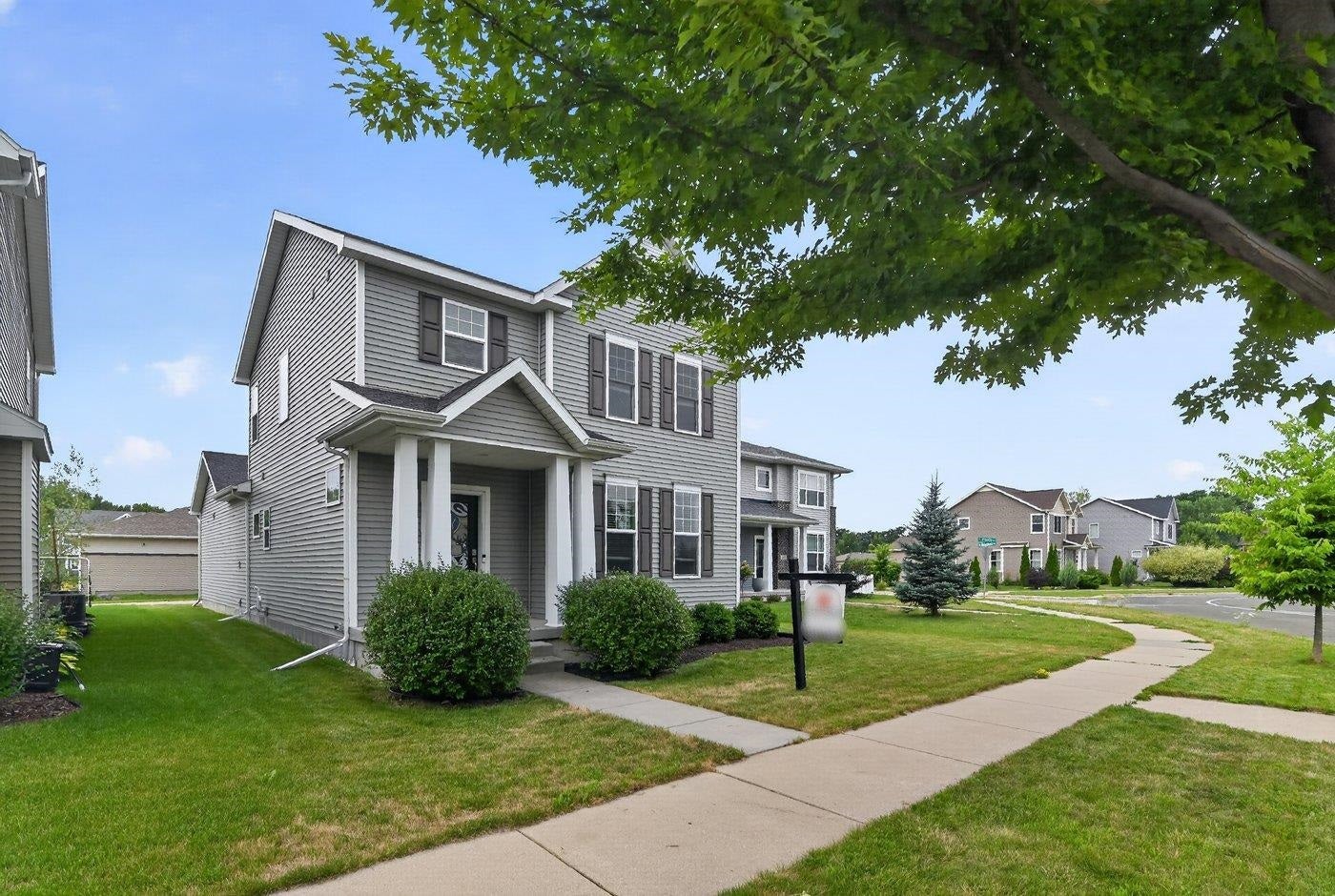 1133 O'keeffe Avenue, Sun Prairie, WI 53590