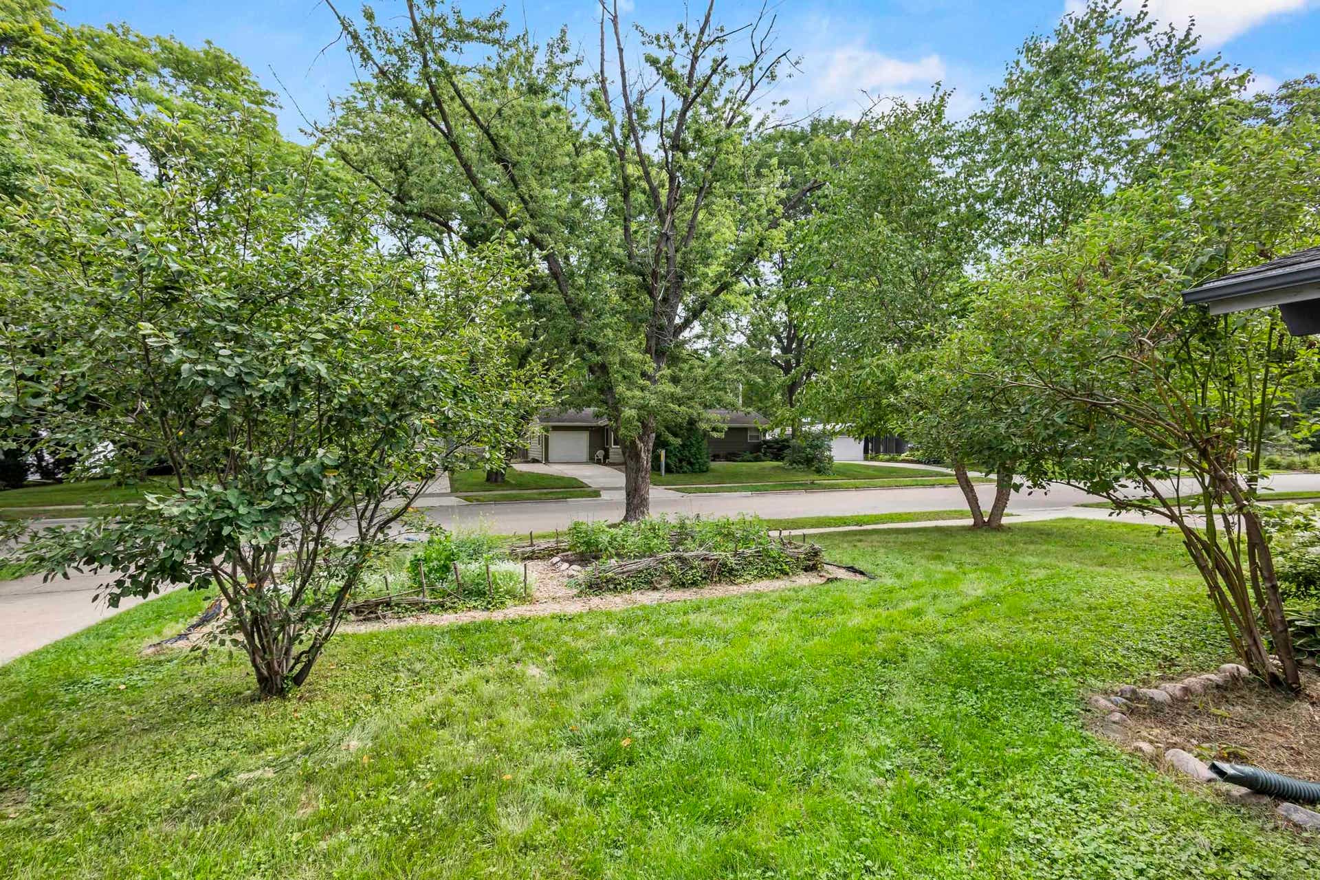 2310 Tanager Trail, Madison, WI 53711