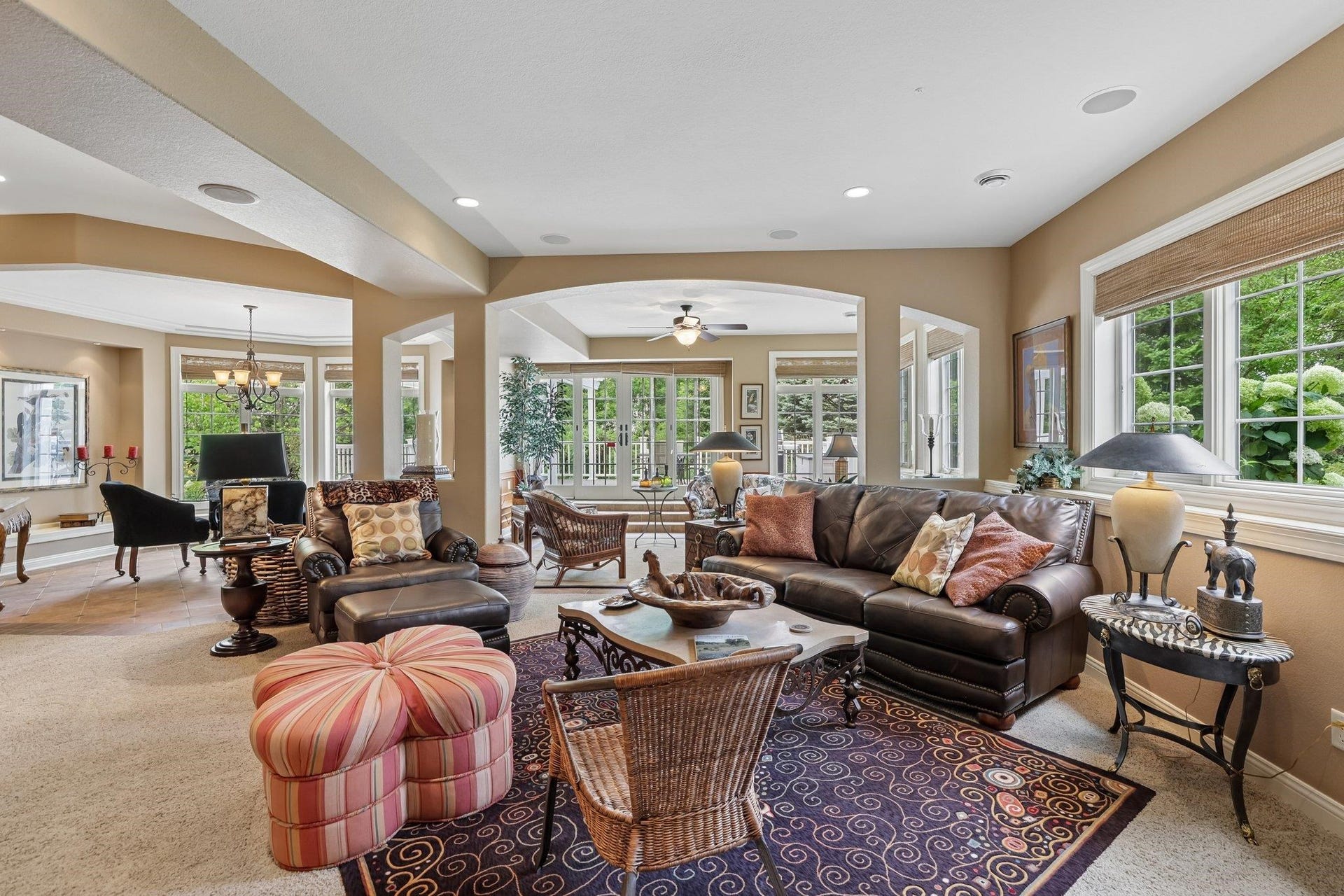 1616 Bellewood Drive, Waunakee, WI 53597