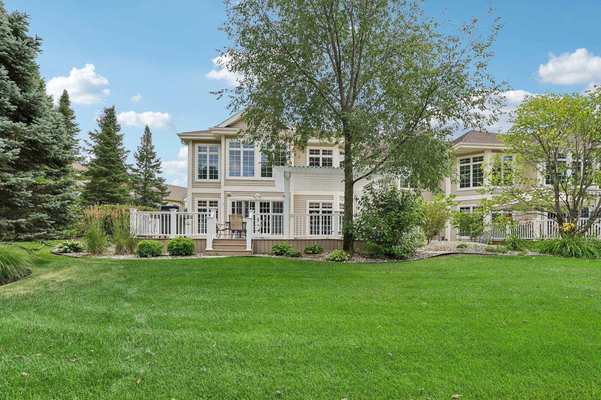 1616 Bellewood Drive, Waunakee, WI 53597