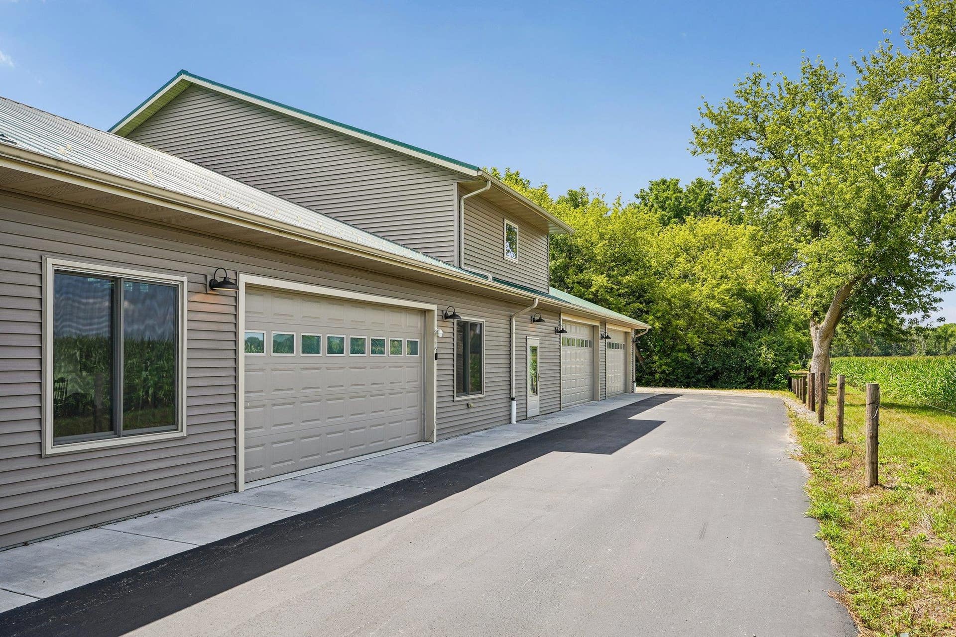 N727 Blue Spring Lake Drive, Palmyra, WI 53156