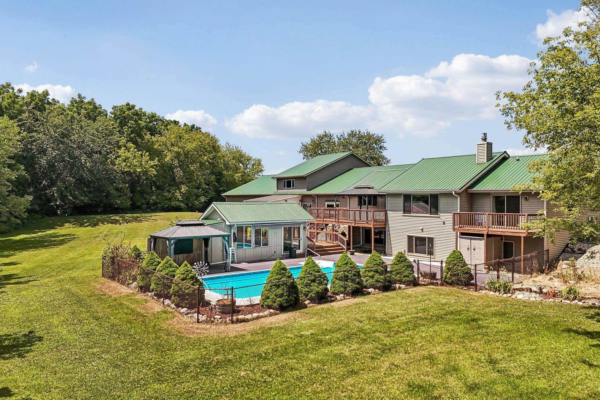 N727 Blue Spring Lake Drive, Palmyra, WI 53156