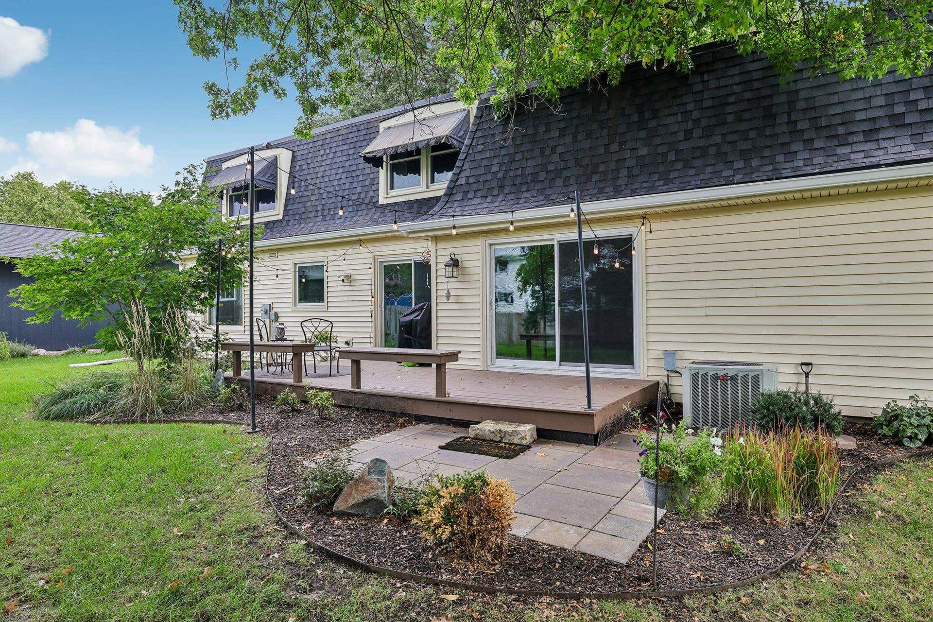 5318 Comanche Way, Madison, WI 53704