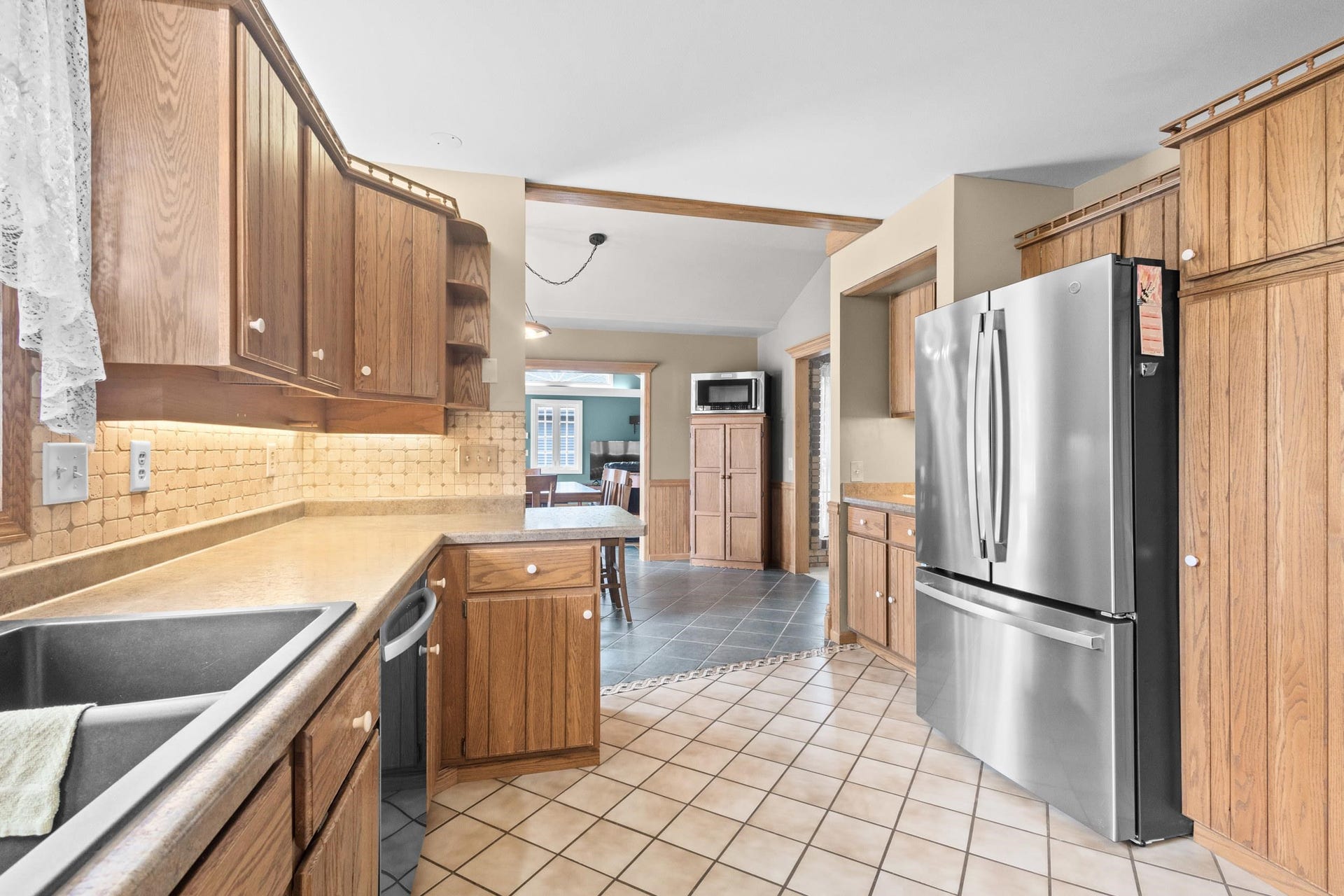 W5308 County Road G, Wyocena, WI 53960