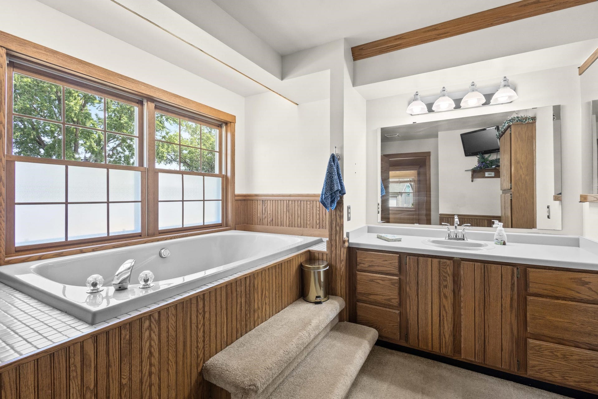 W5308 County Road G, Wyocena, WI 53960