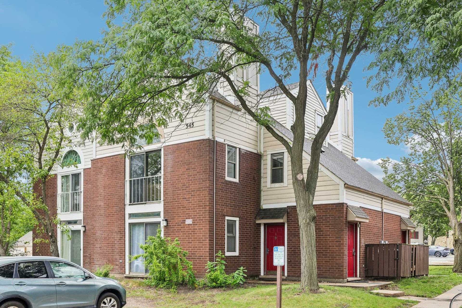 545 Donofrio Drive, #5, Madison, WI 53719