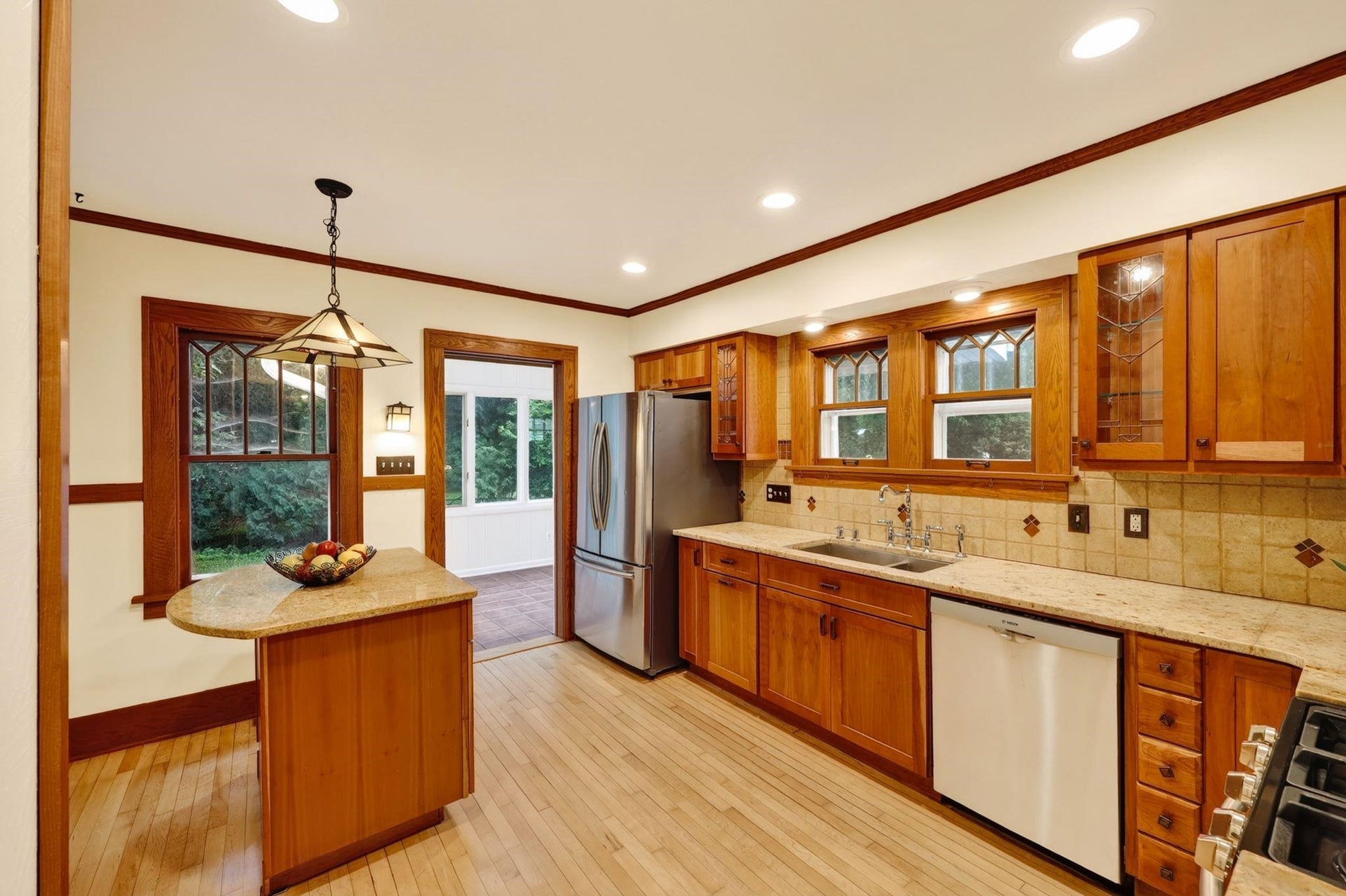 5321 Manitowoc Parkway, Madison, WI 53705