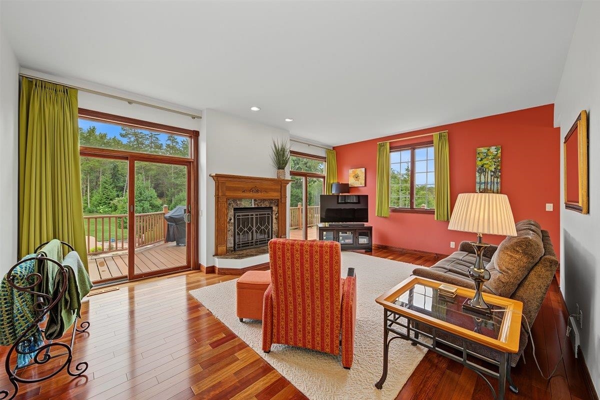 7341 Lone Cedar Court, Roxbury, WI 53583