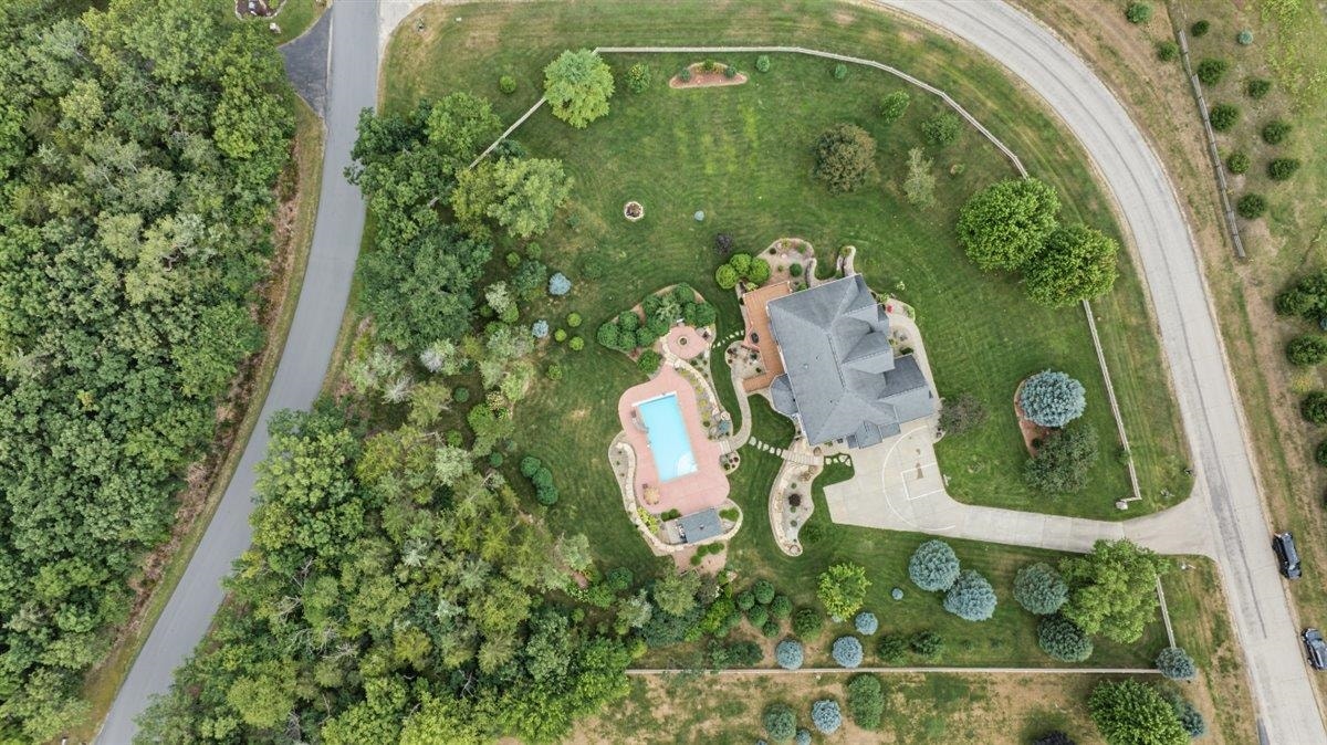 7341 Lone Cedar Court, Roxbury, WI 53583