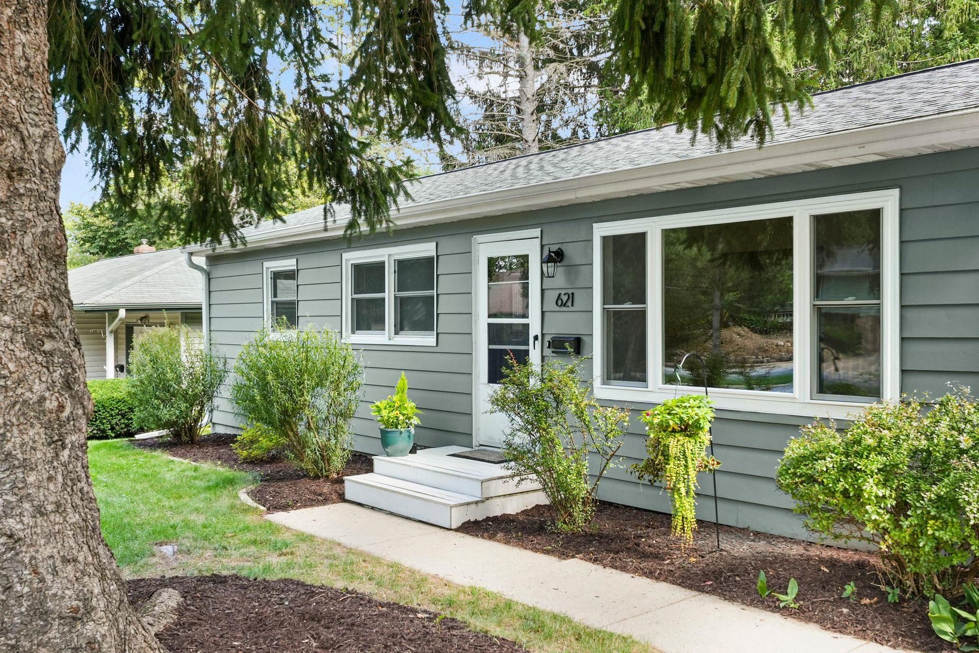 621 S Segoe Road, Madison, WI 53711