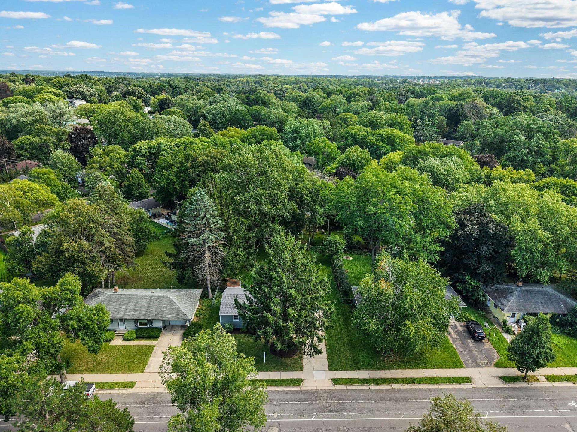621 S Segoe Road, Madison, WI 53711