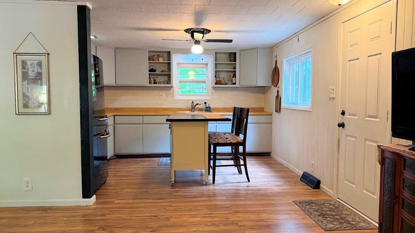 3391 8th Avenue, Springville, WI 53965