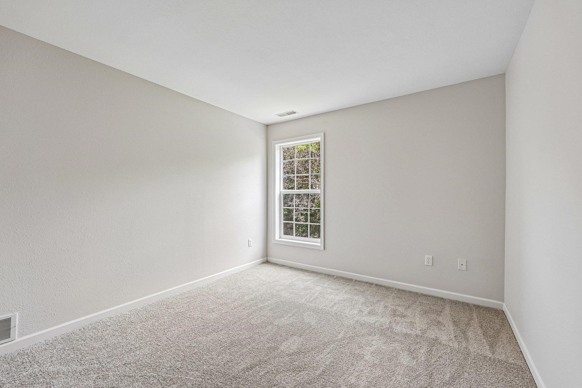 5449 Patriot Drive, Madison, WI 53718