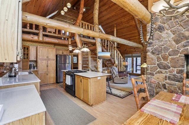 3206 1st Drive, Jackson, WI 53952-0000