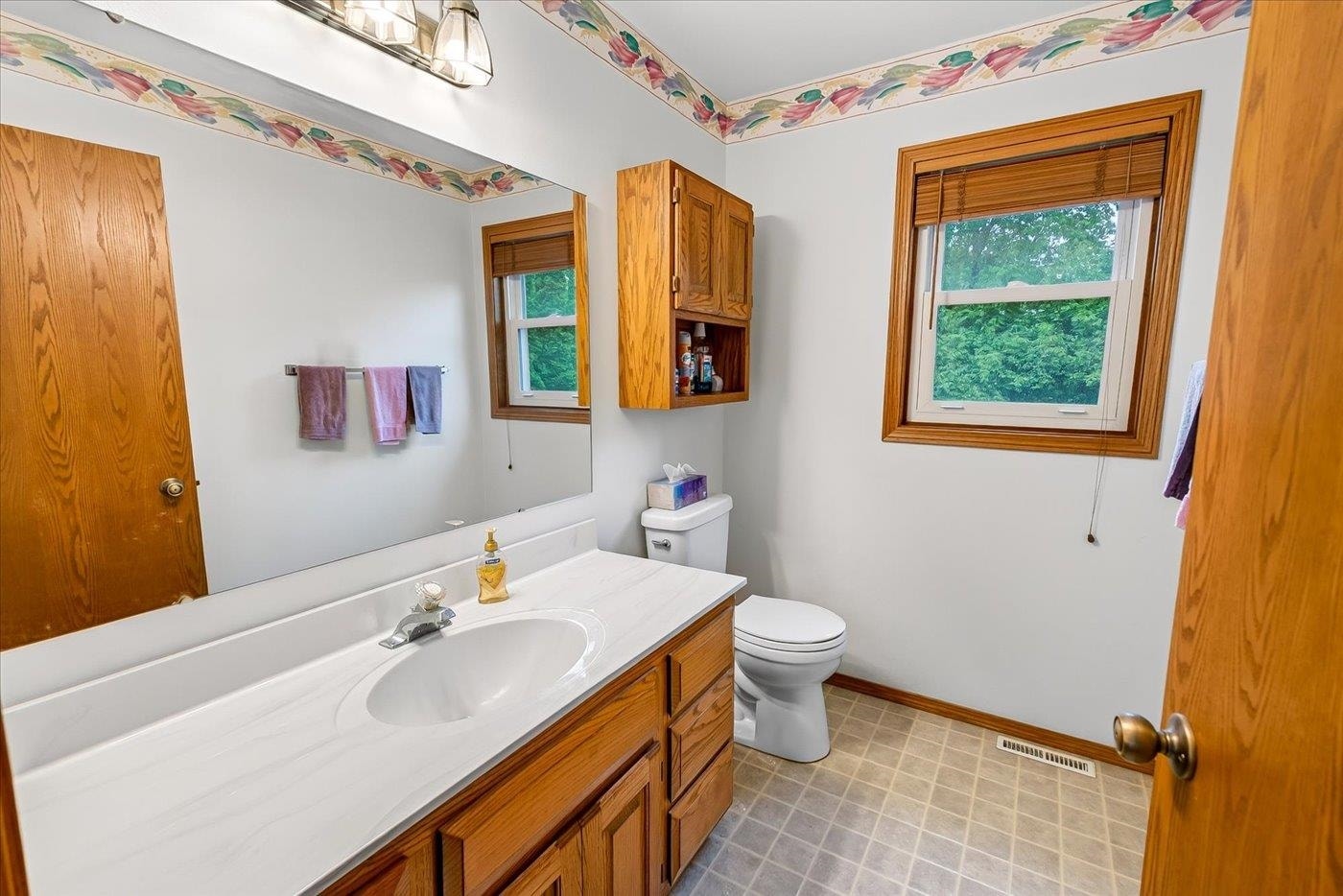 1013 N High Point Road, Madison, WI 53717