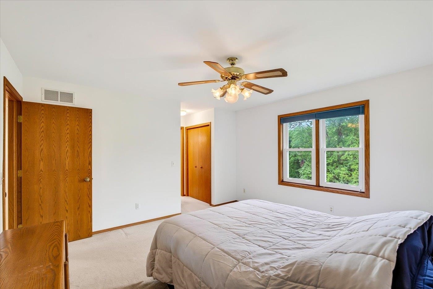 1013 N High Point Road, Madison, WI 53717