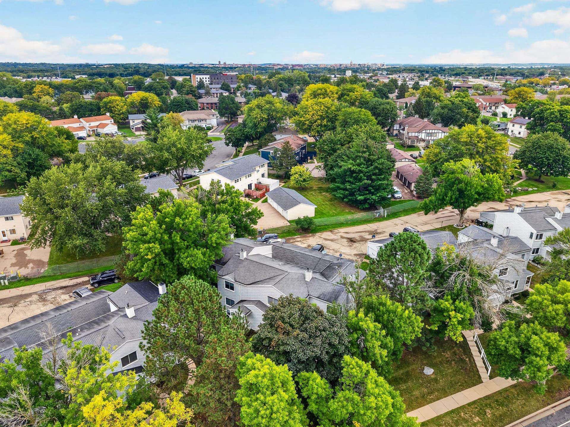 2028 Post Road, Madison, WI 53713