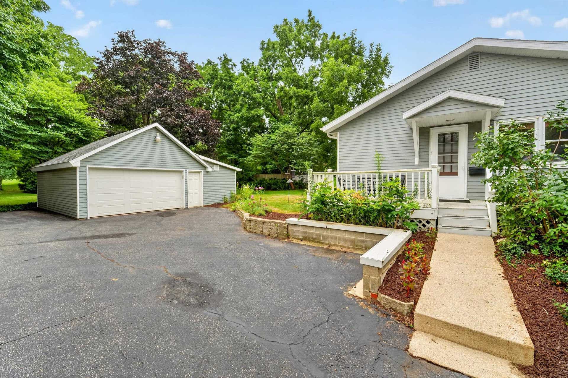 443 S Main Street, Verona, WI 53593