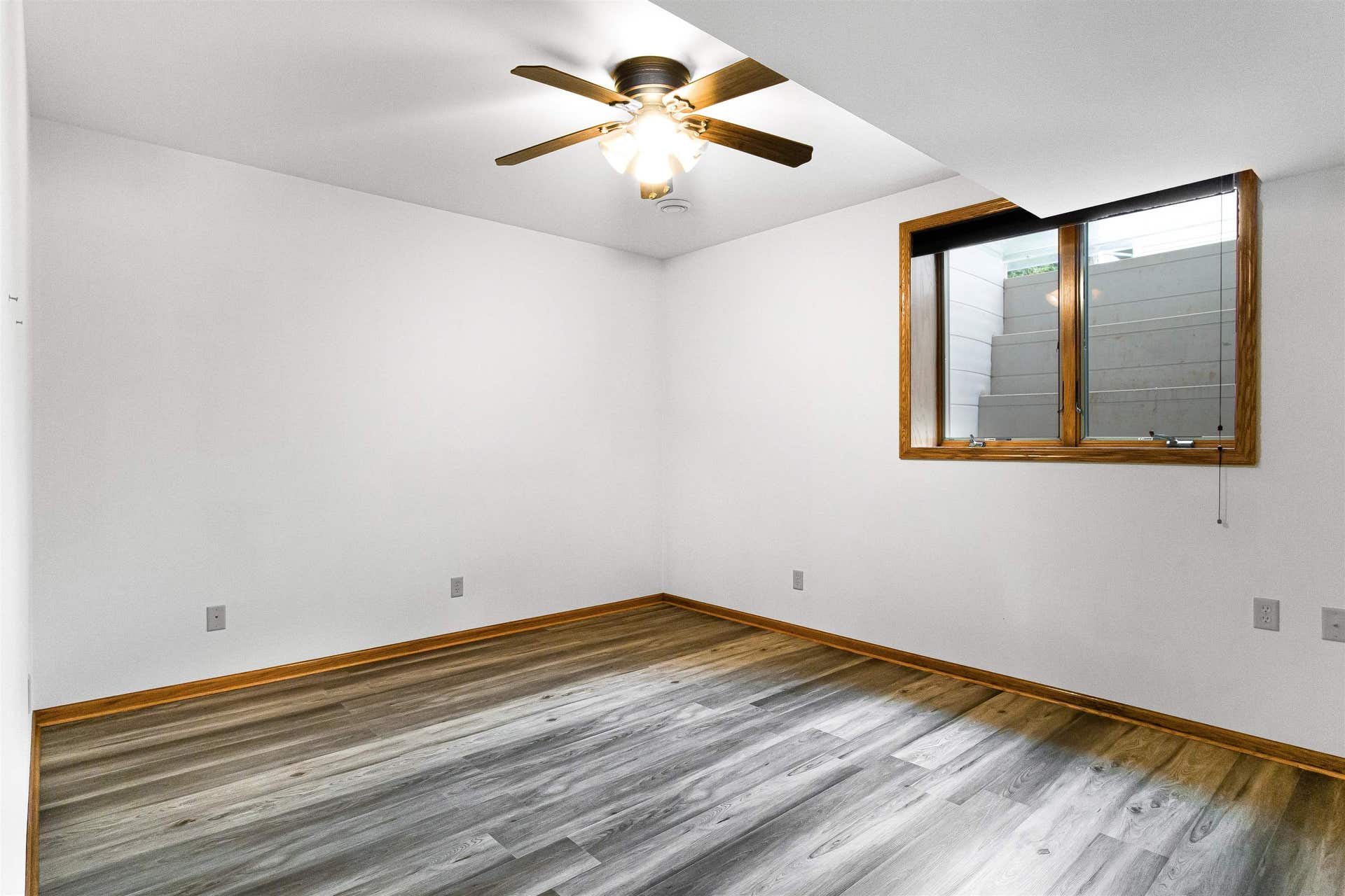1505 Broadway Street, Prairie Du Sac, WI 53578