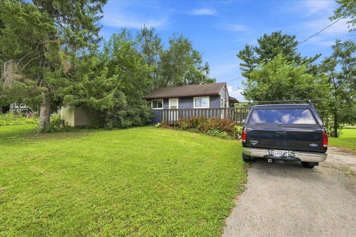 4997 W Clayton Road, Fitchburg, WI 53711