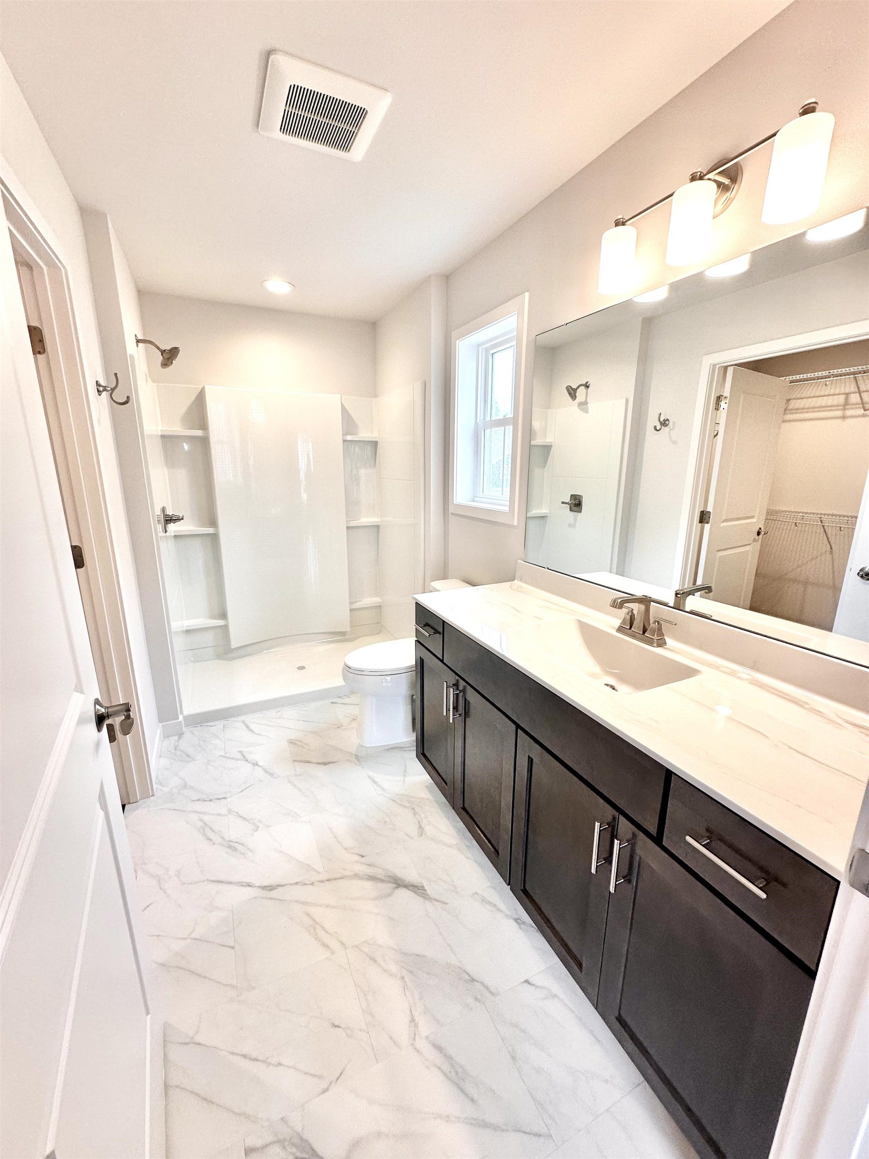 10427 N Stone Barn Drive, Milton, WI 53563