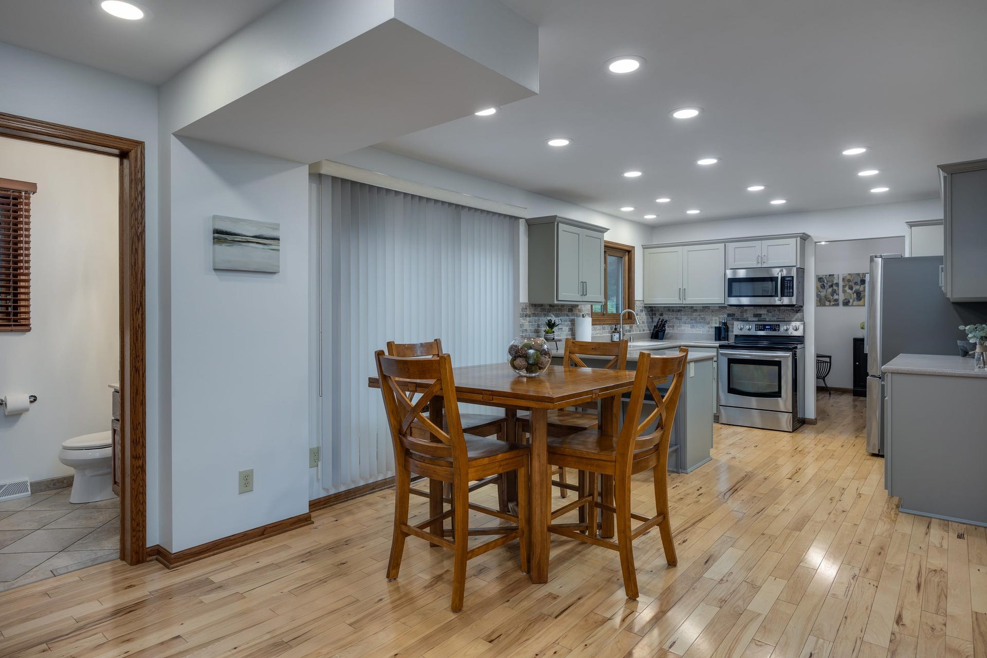 101 Coach House Drive, Madison, WI 53714