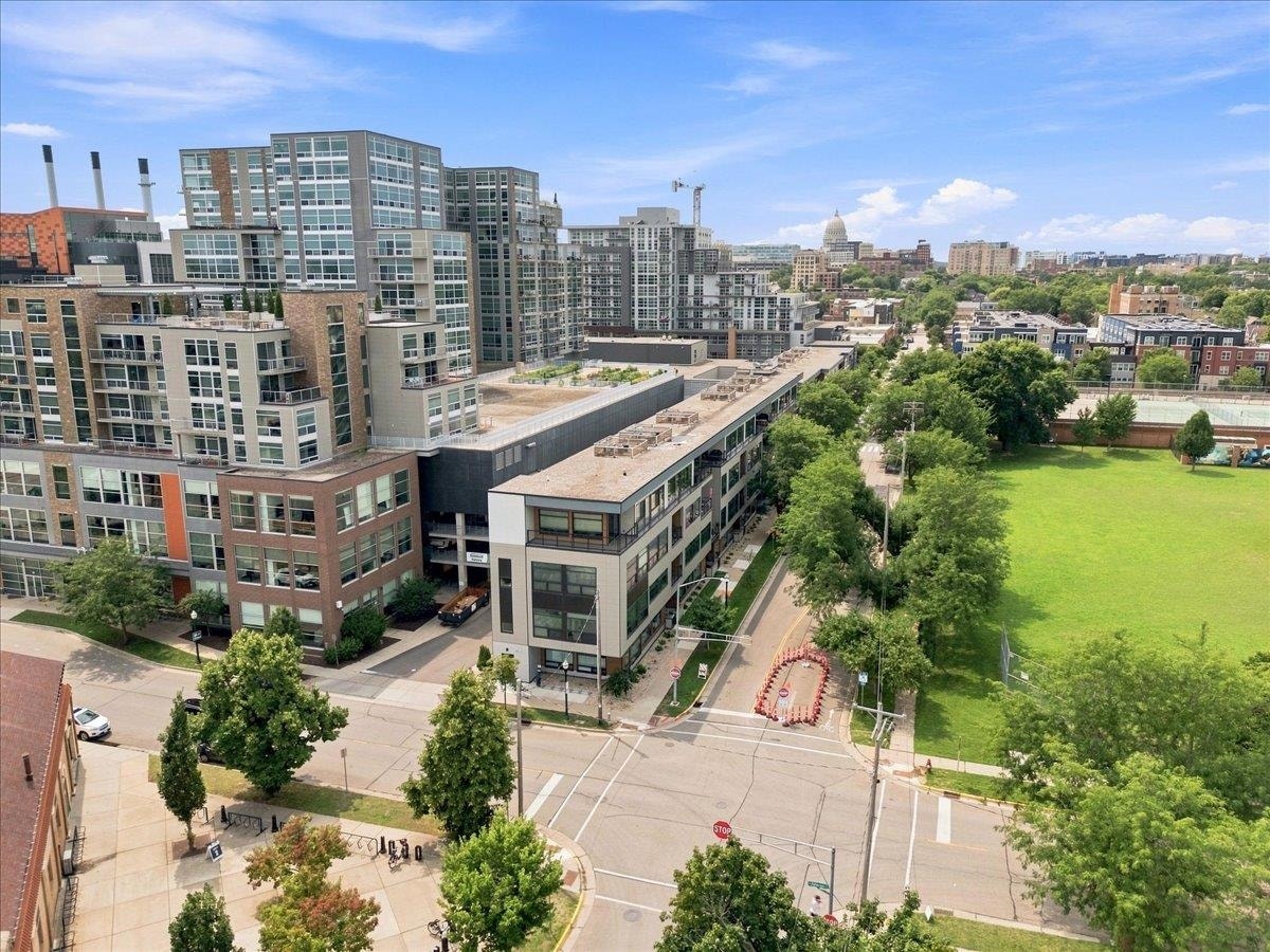 825 E Mifflin Street, #404, Madison, WI 53703