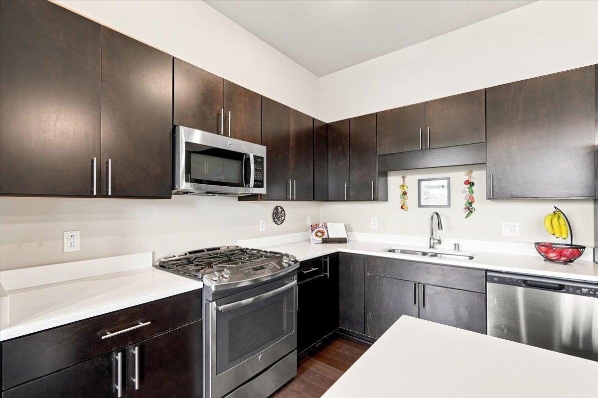 825 E Mifflin Street, #404, Madison, WI 53703