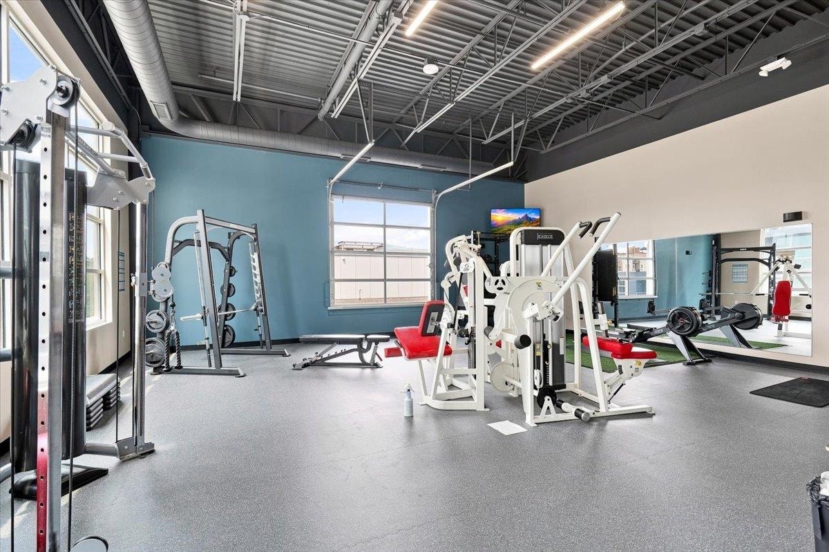 825 E Mifflin Street, #404, Madison, WI 53703