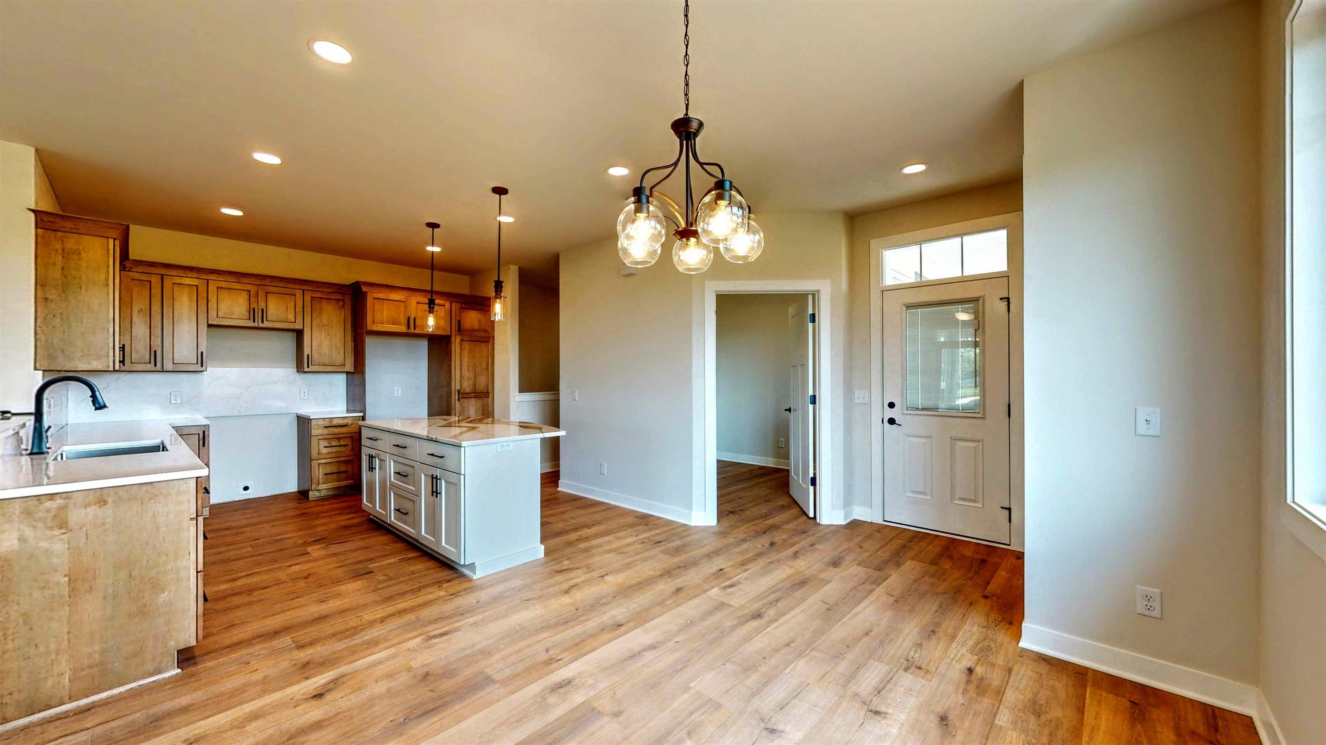 728 E Reinel Street, Jefferson, WI 53549-2085