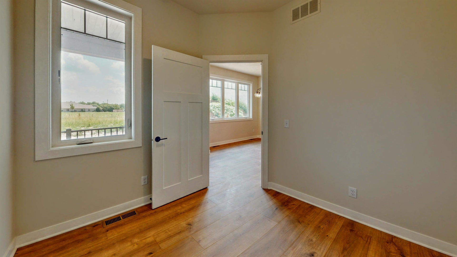 728 E Reinel Street, Jefferson, WI 53549-2085