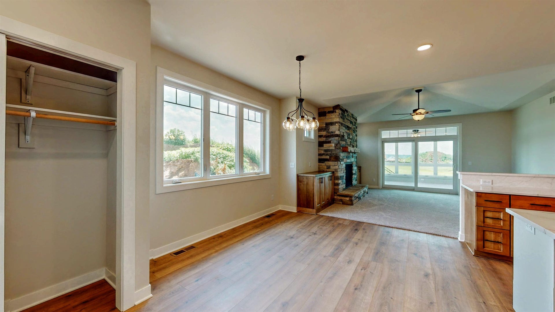 728 E Reinel Street, Jefferson, WI 53549-2085